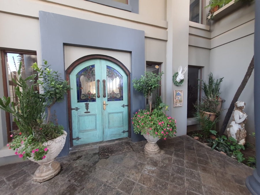 5 Bedroom Property for Sale in Vaalpark Free State